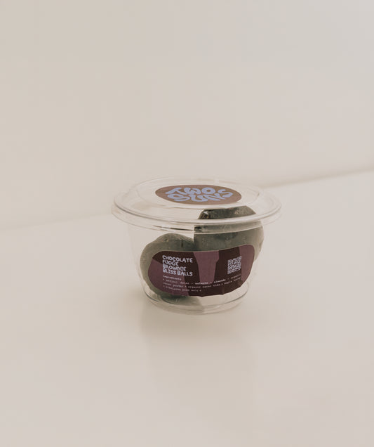 chocolate fudge brownie deli pot [2 balls per pot]