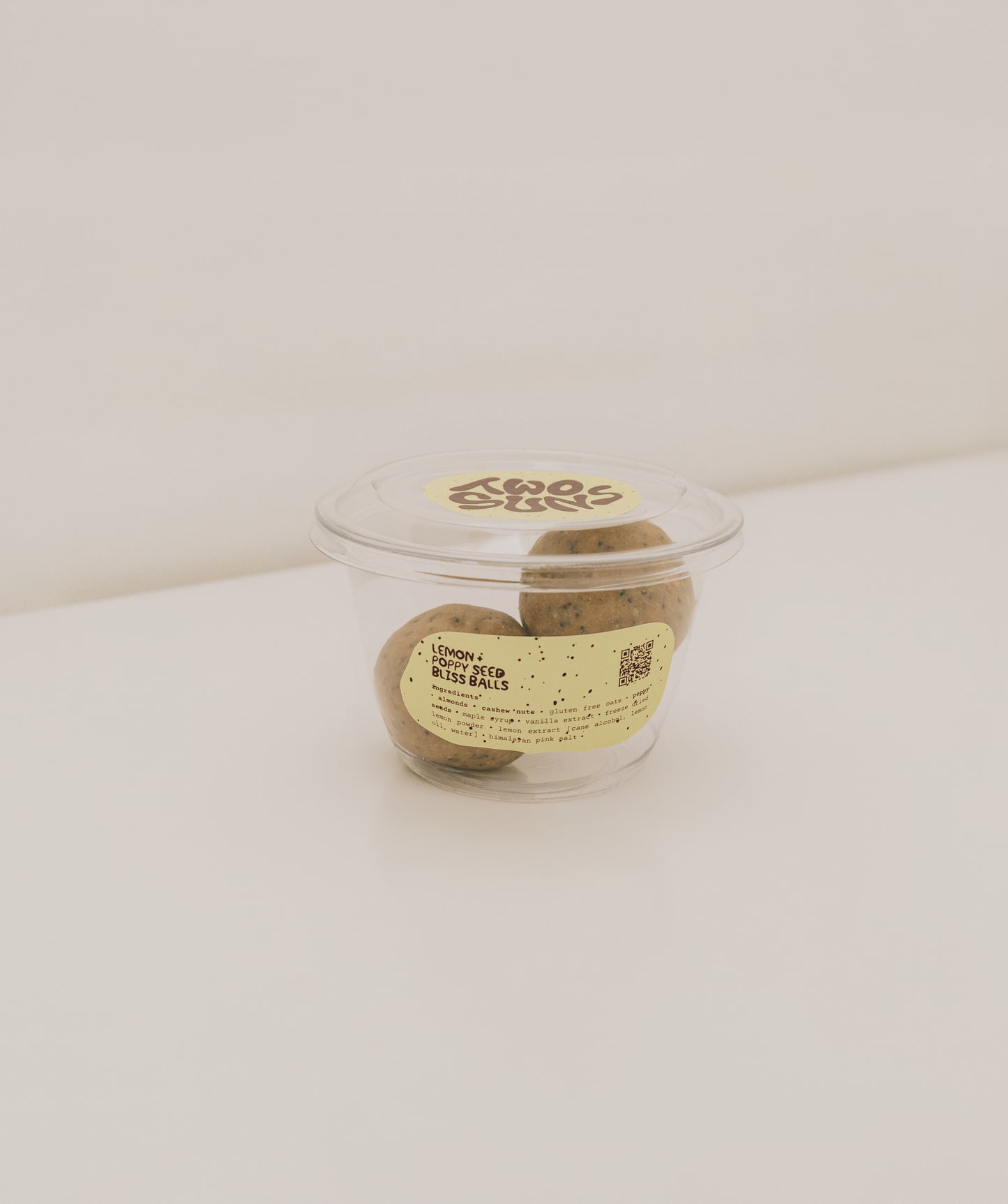 lemon + poppy seed deli pot [2 balls per pot]